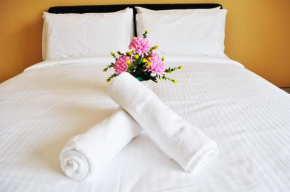 Отель Garden Vacation Suite  Бентонг